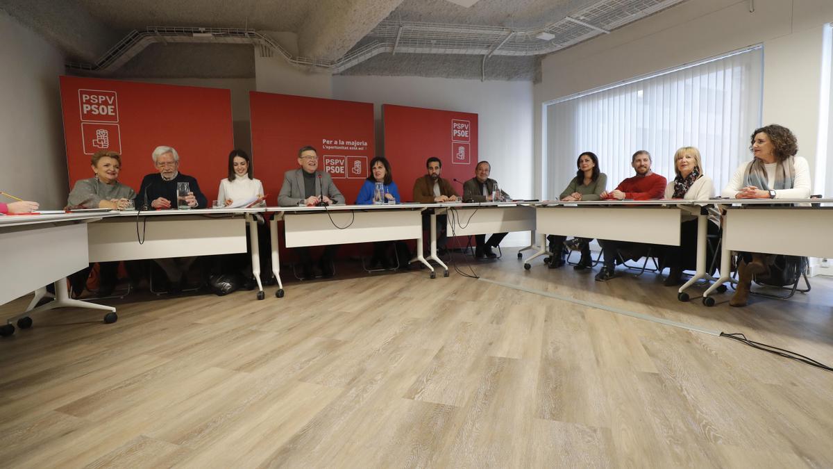 Ximo Puig preside la última reunión interparlamentaria del PSPV