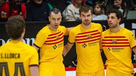 Los jugadores del Barça durante un partido