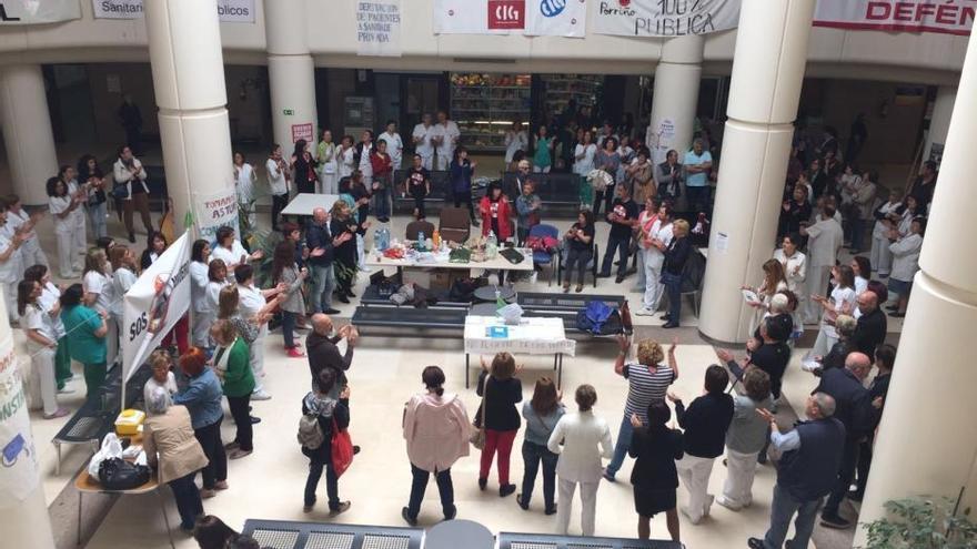 Encierro en el hospital Meixoeiro. // FDV