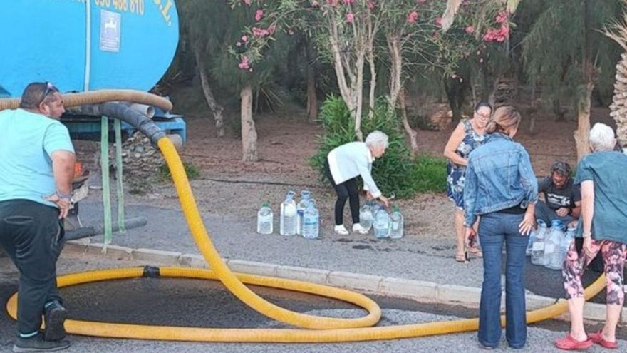 El Cabildo de Fuerteventura decreta emergencia hídrica y usará cubas y pozos para el abasto