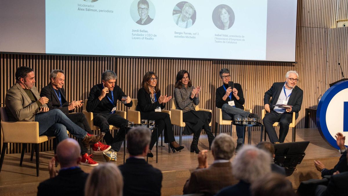 Debate moderado por el periodista Álex Sàlmon entre Marcel Barrena, guionista y director de 'El 47'; Ainhoa Grandes, presidenta de la Fundació MACBA; Jordi Herreruela, director del Festival Cruïlla; Jordi Sellas, fundador y CEO de Layers of Reality; Sergio Torres, chef 3 estrellas Michelin; e Isabel Vidal, presidenta de ADETCA.