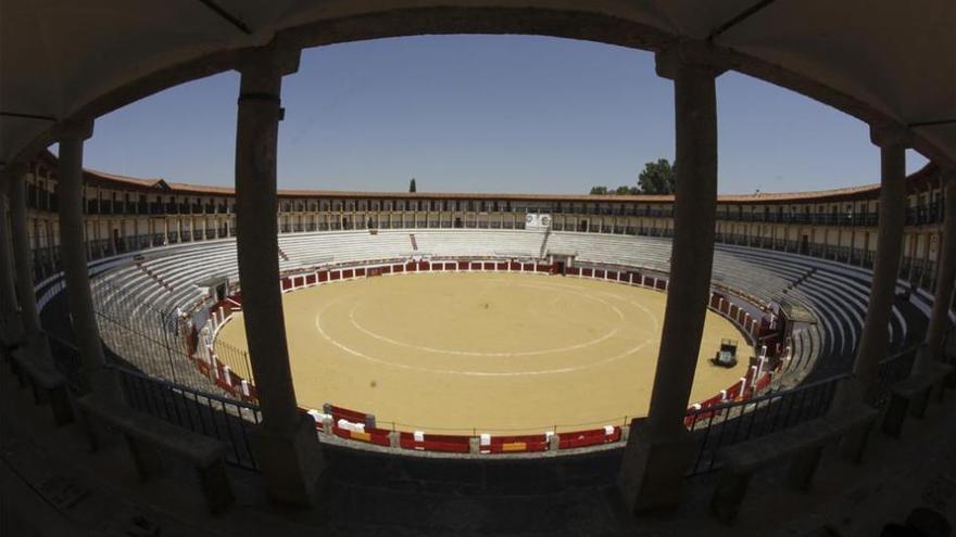 El Ayuntamiento de Cáceres renuncia al contrato de cesión de la plaza de toros