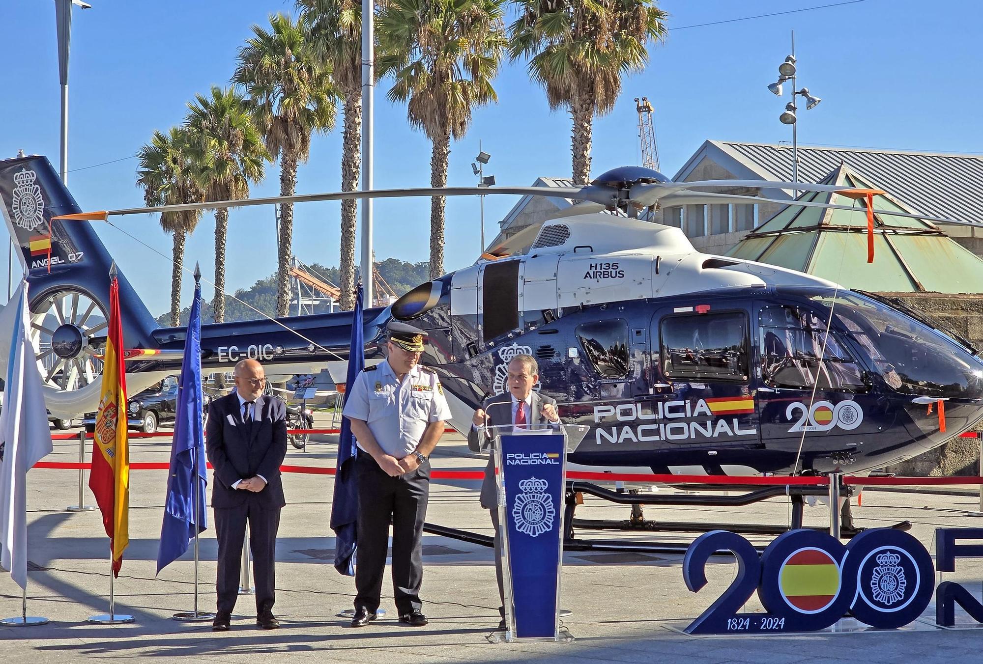 Vigo inaugura con la "Exposición de Medios" las celebraciones del Día de la Policía Nacional