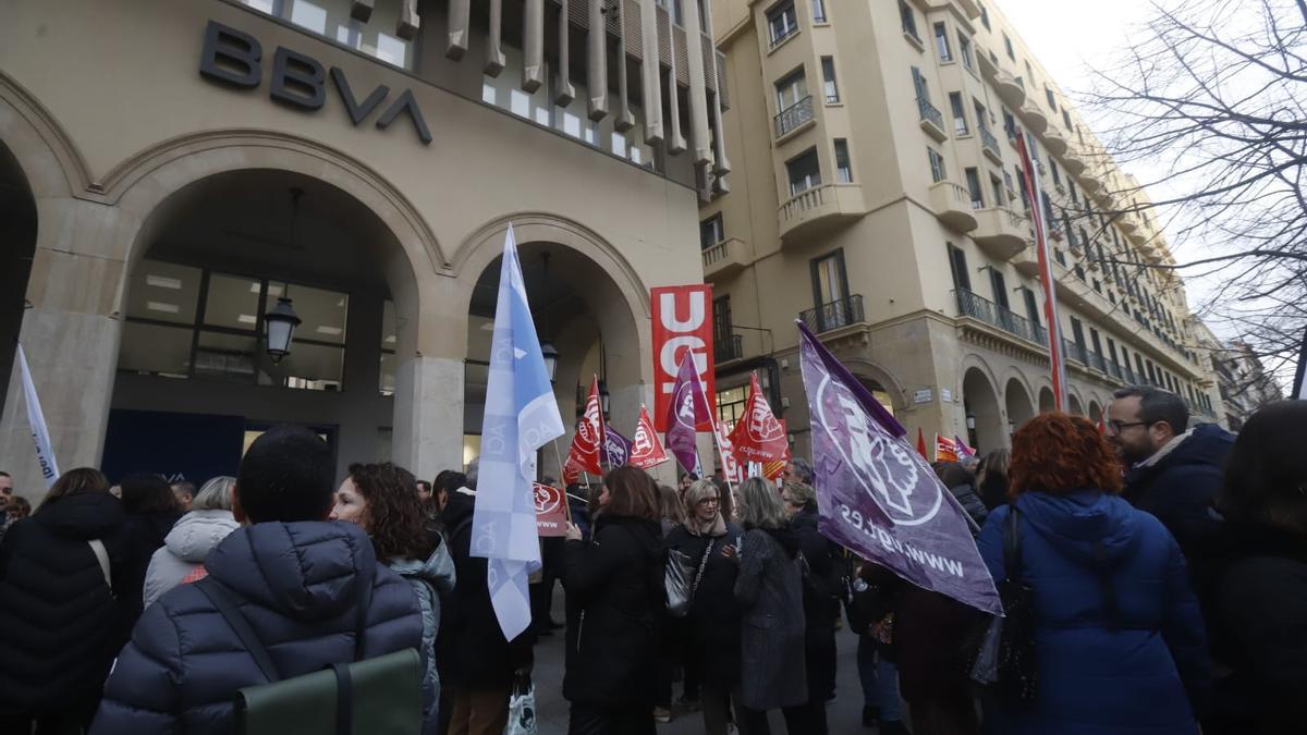 Manifestación del sector financiero en Zaragoza