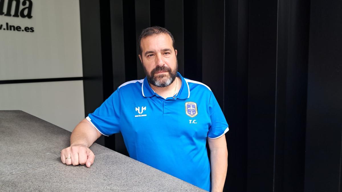 Toni Candamo con el polo de La Corredoria.