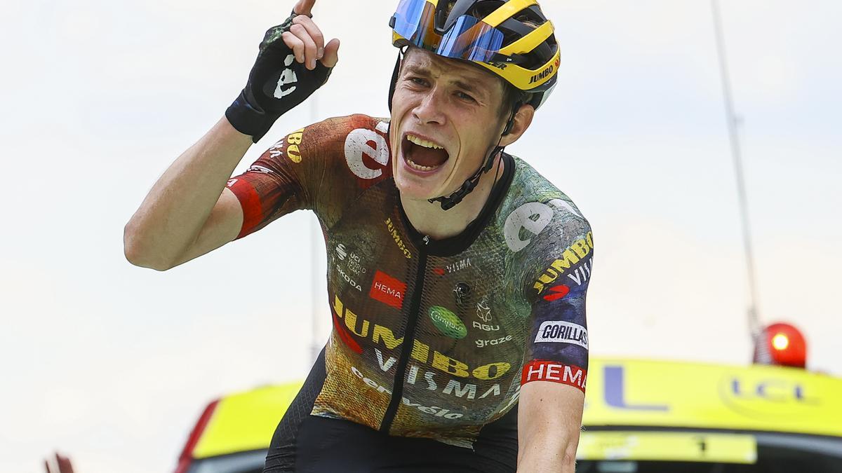 Jonas Vingegaard gana la etapa 11 del Tour de Francia.