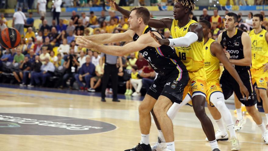 El Lenovo se lleva el derbi: Gran Canaria (70)-CB Canarias (86)