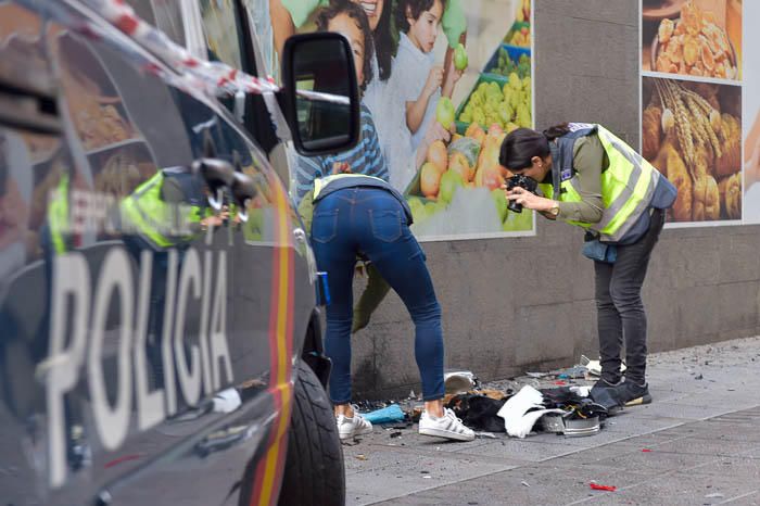 Falsa alarma de bomba en la calle Bernardo de la ...