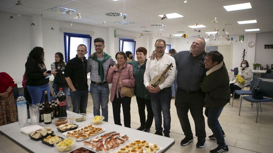 Vermú cultural de “Escontra” para analizar la raíz musical asturiana