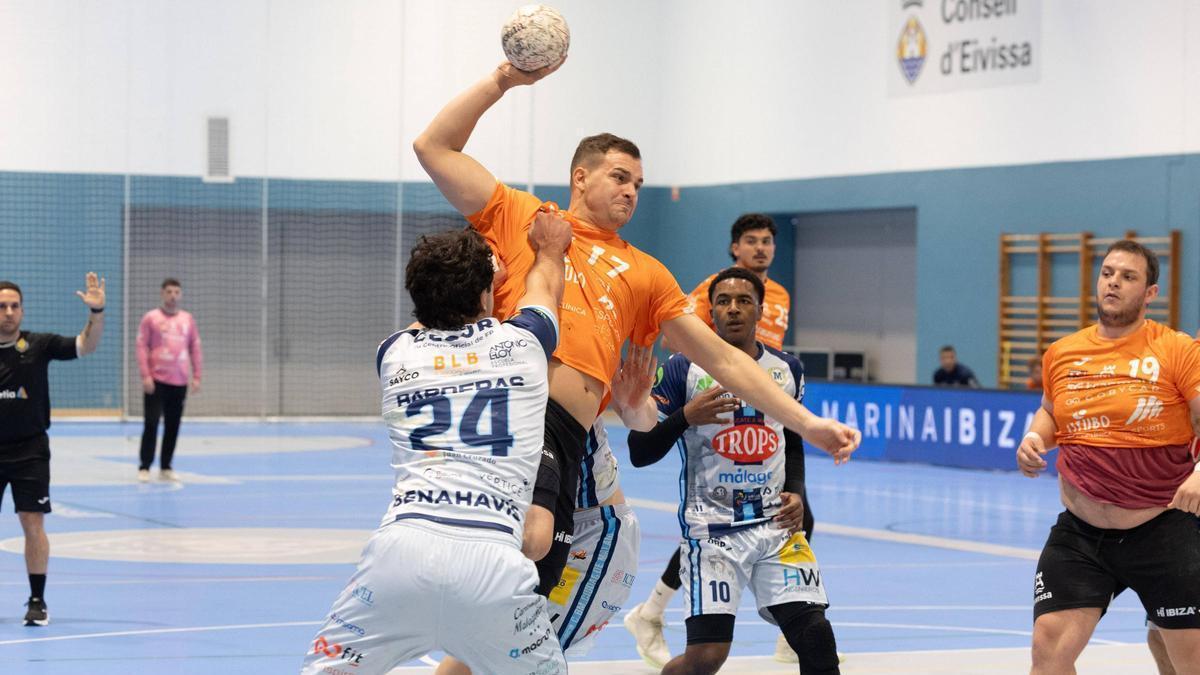 Balonmano Ibiza: El Trasmapi HC Eivissa vuelve al ruedo ante el ...