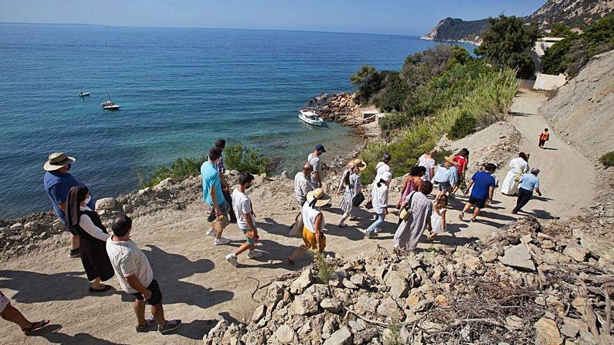 La Virgen navega pese al covid |  