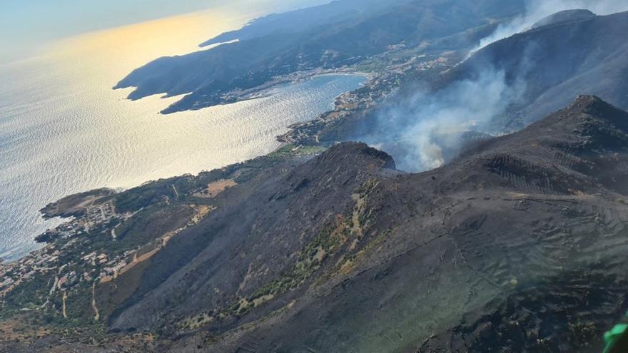 Els Bombers donen per estabilitzat l&#039;incendi de Llançà