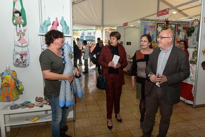 Inauguración de la Feria de Artesanía en San Telmo