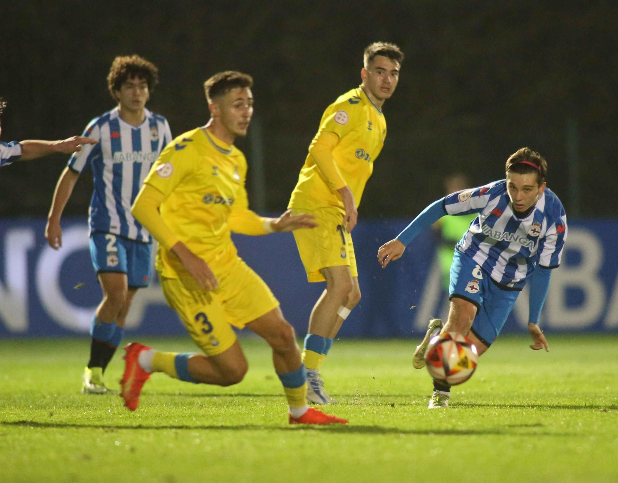 El Dépor Juvenil vence a Las Palmas y sueña con la Copa