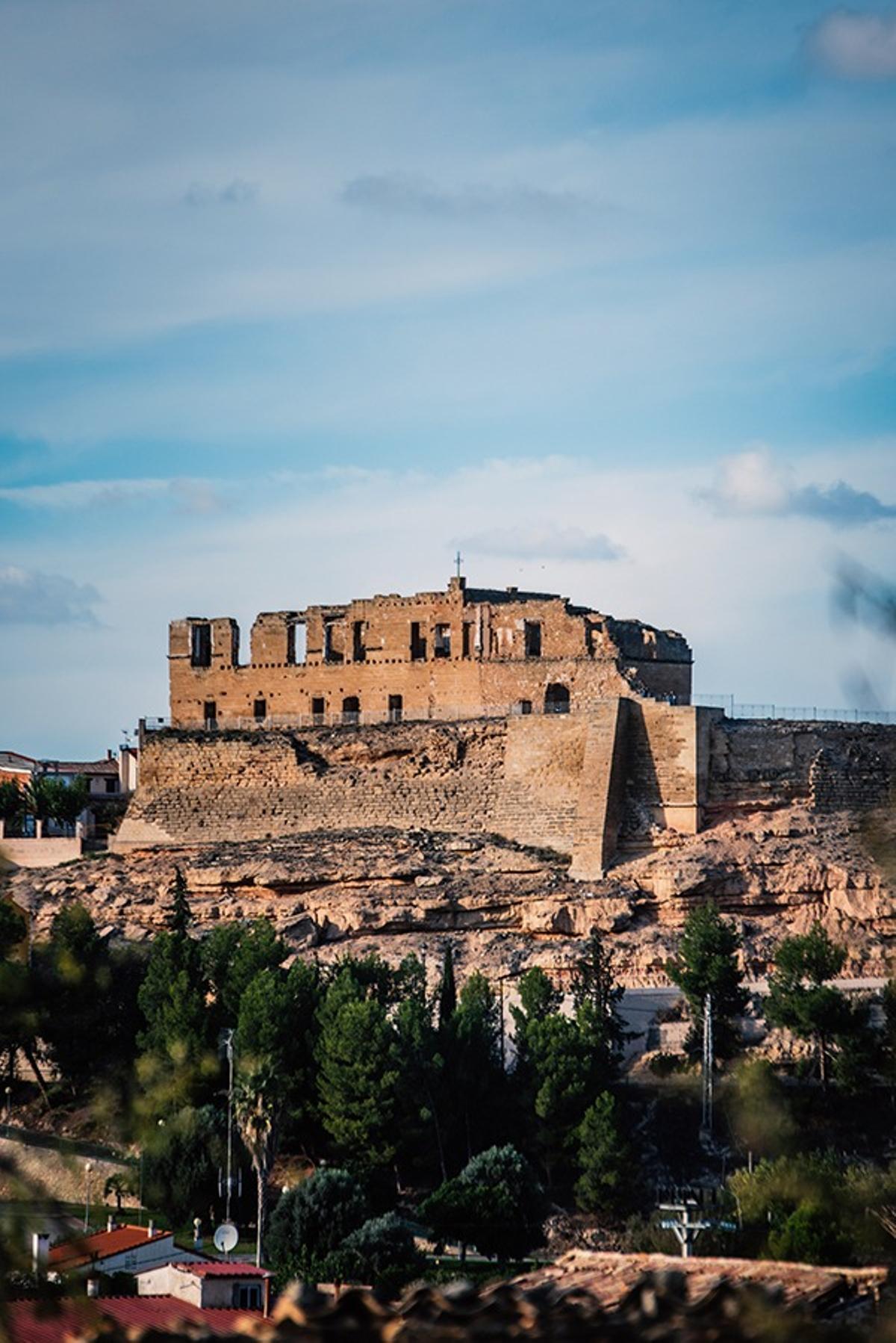 Ruinas del castillo, uno de los puntos más visitados de Maella.