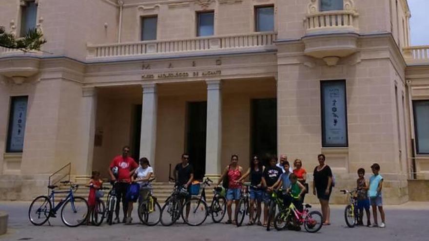 Excursión en bicicleta hasta el MARQ del colegio Joaquín Sorolla