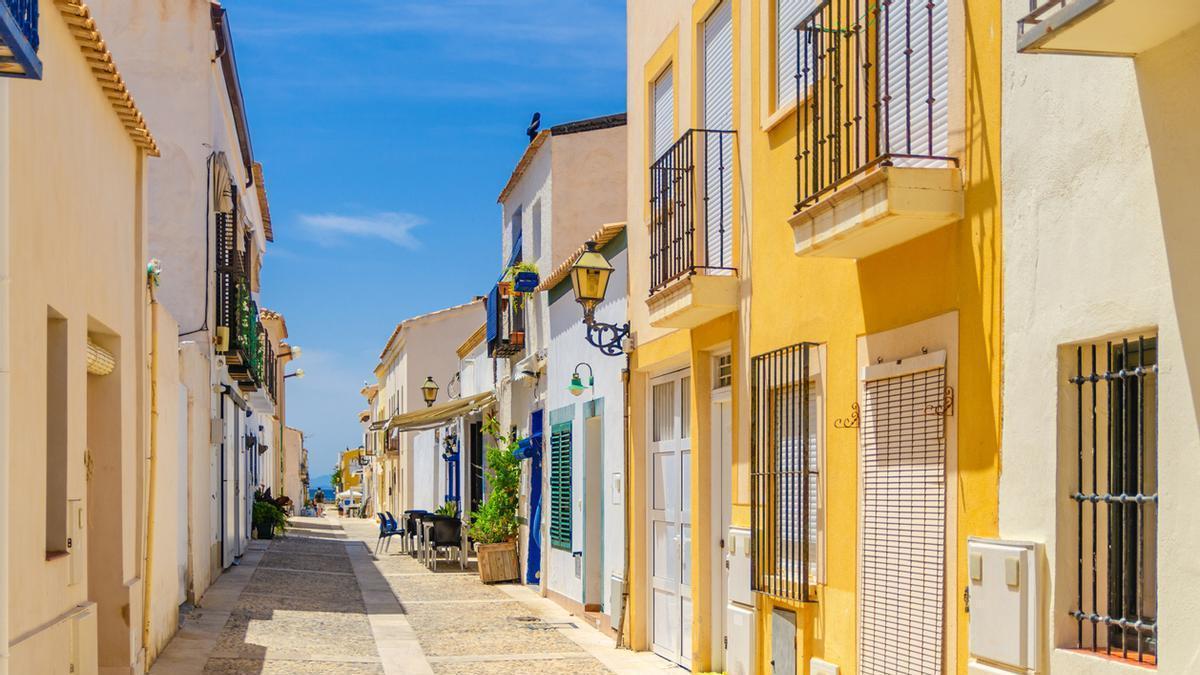 Vista del pequeño enclave rodeado por las huertas de Museros, famoso por su arquitectura, su historia y su cercanía a la Vía Xurra