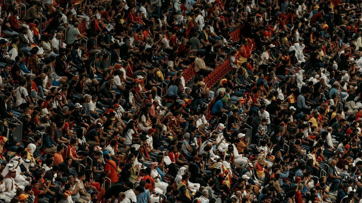 La ecuación pone en evidencia la fragilidad del sistema demográfico ante crisis prolongadas.