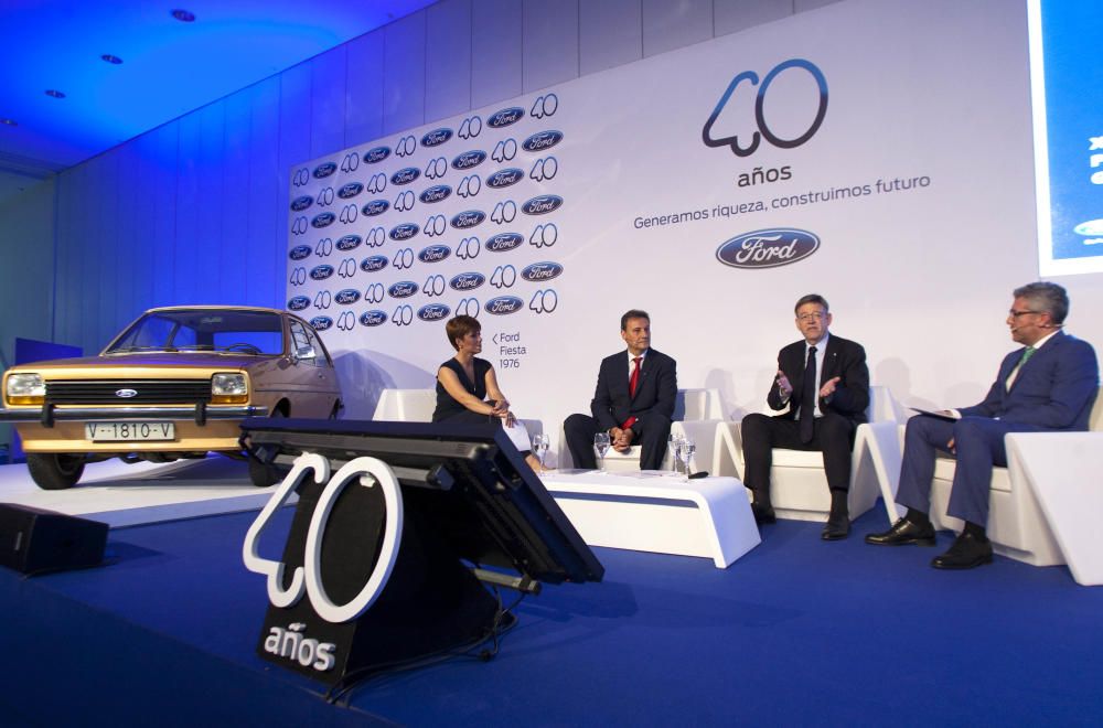 Celebración del 40º aniversario de Ford en Valencia