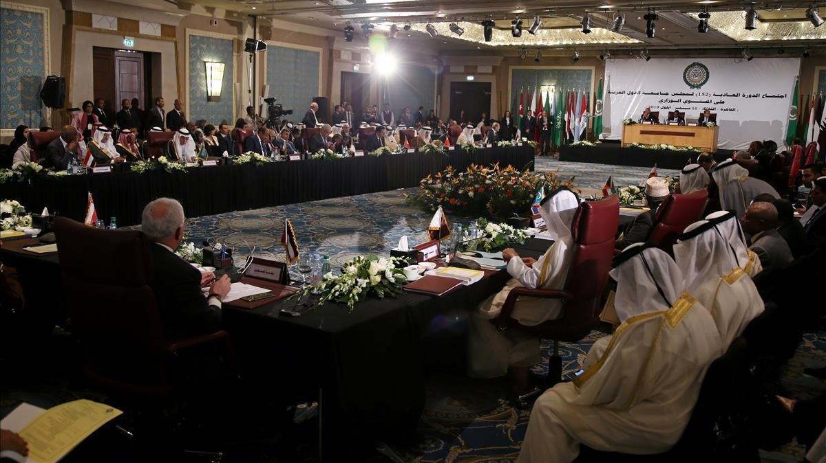 zentauroepp49807450 arab foreign ministers and delegation members attend the ann190911174026