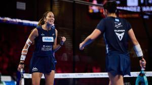 Gemma celebra con Delfi el pase a la final en Miami