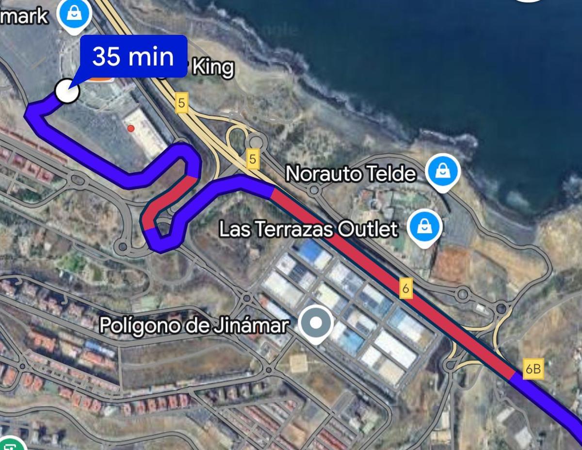 Jueves Santo con retenciones en Telde tras una colisión múltiple en La Pardilla