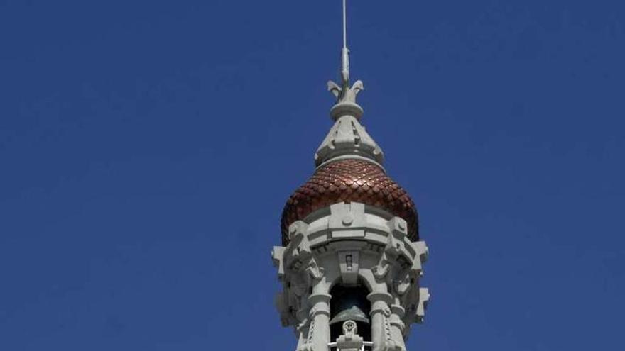 La torre central del Palacio de María Pita.