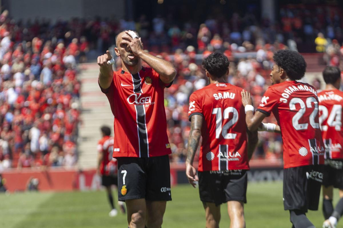 Un gol de Muriqi permitió al equipo bermellón sumar un punto muy importante