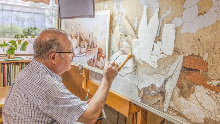 El pintor realista ilicitano Saorín participa en una exposición internacional en Zaragoza