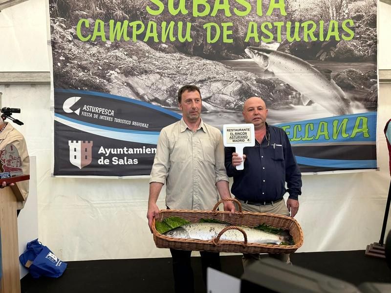 Esta ha sido la astronómica cifra que se ha pagado por el primer salmón en una subasta en Asturias