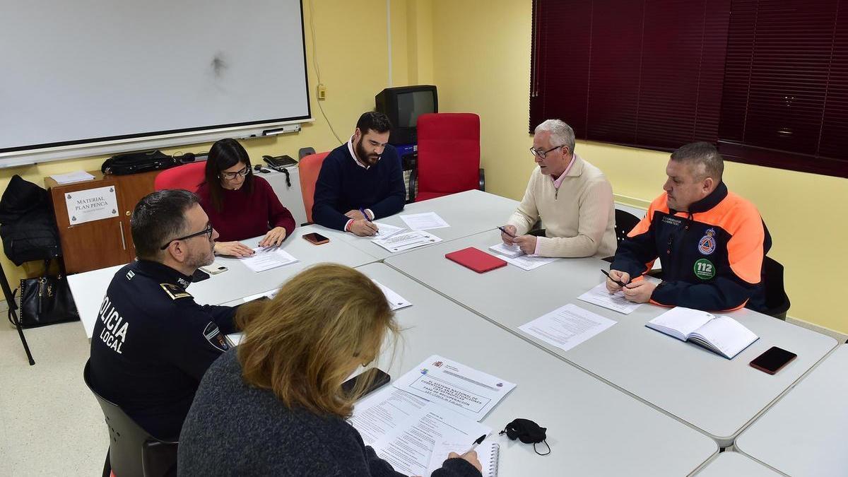 Video | Ya está abierta la oficina de atención a los afectados por el tornado de Plasencia