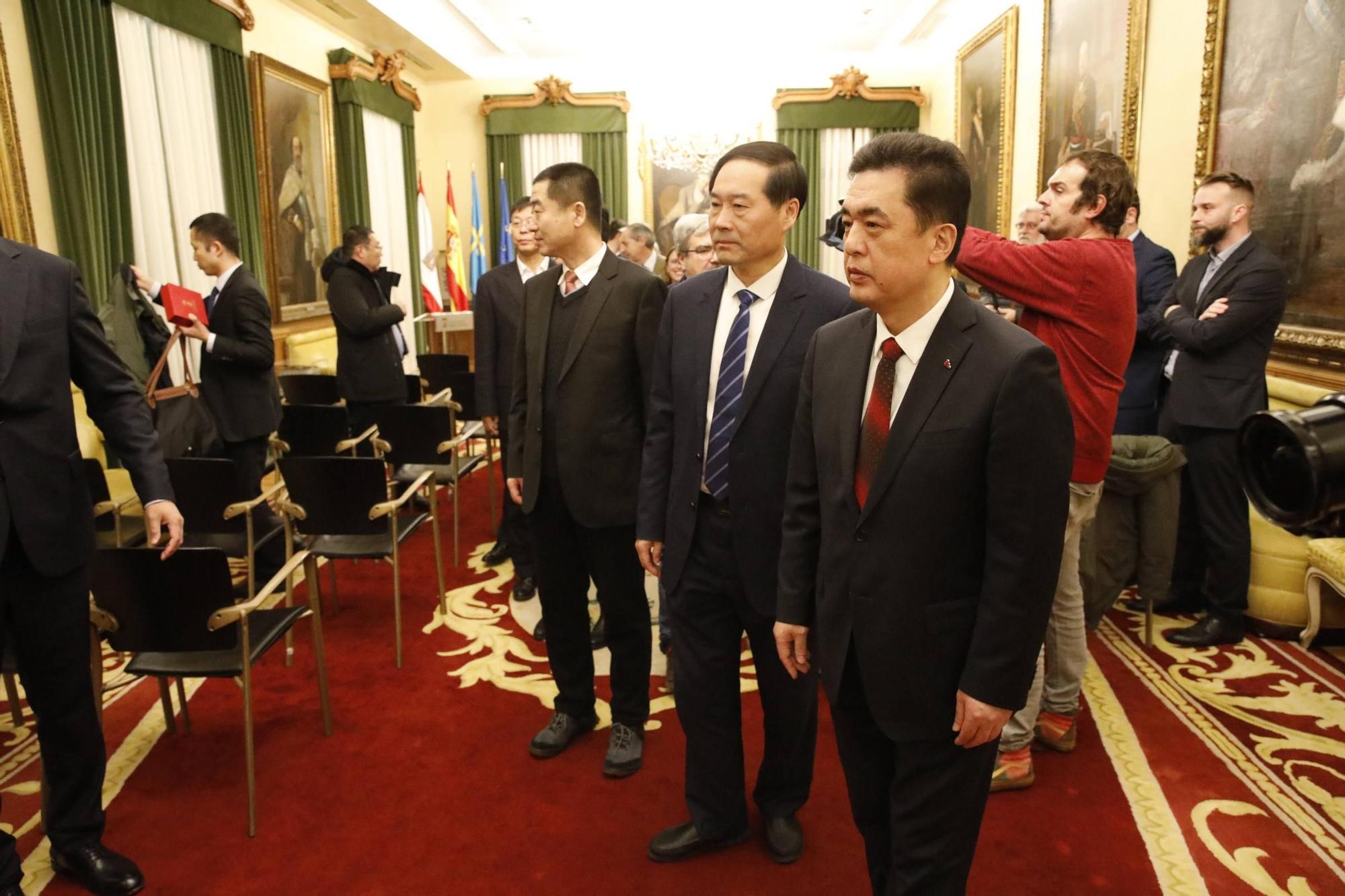 Así fue la recepción institucional a la delegación china de Yantai en Gijón (en imágenes)