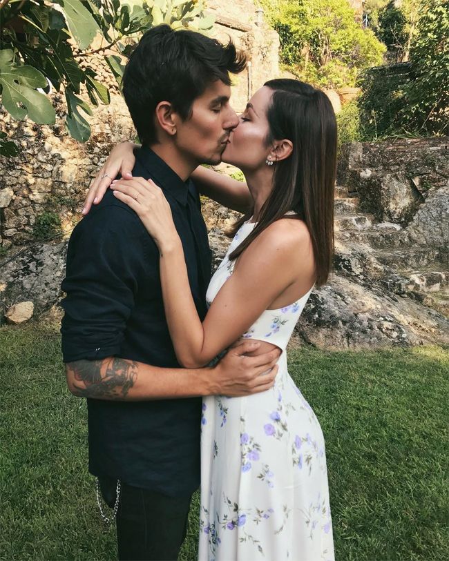 Dafne Fernández y Mario Chavarría horas antes de su boda