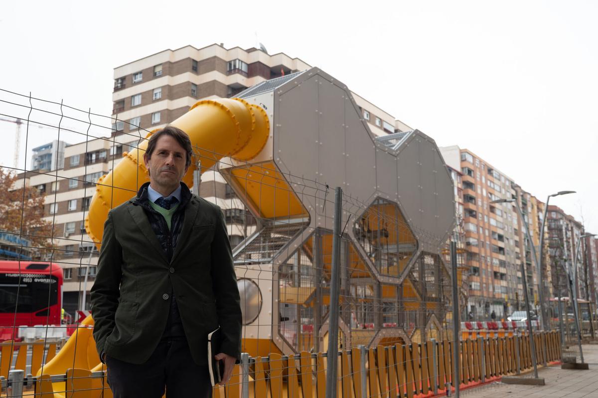 CARLOS MARTIN ARQUITECTO ZONA INFANTIL AVENIDA NAVARRA ZARAGOZA DICIEMBRE 2025