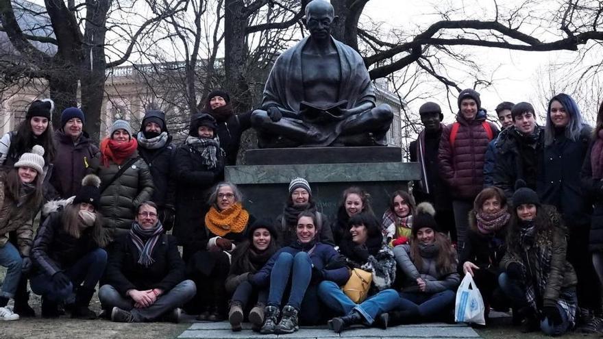 Estudiants de Lloret de Mar i Olot reforcen el valor dels drets humans a Ginebra