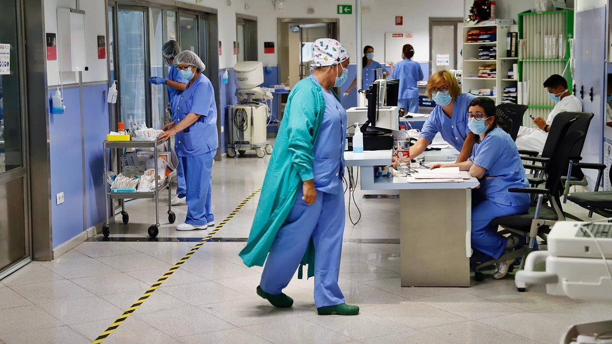 Enfermeras en un hospital de la Región.