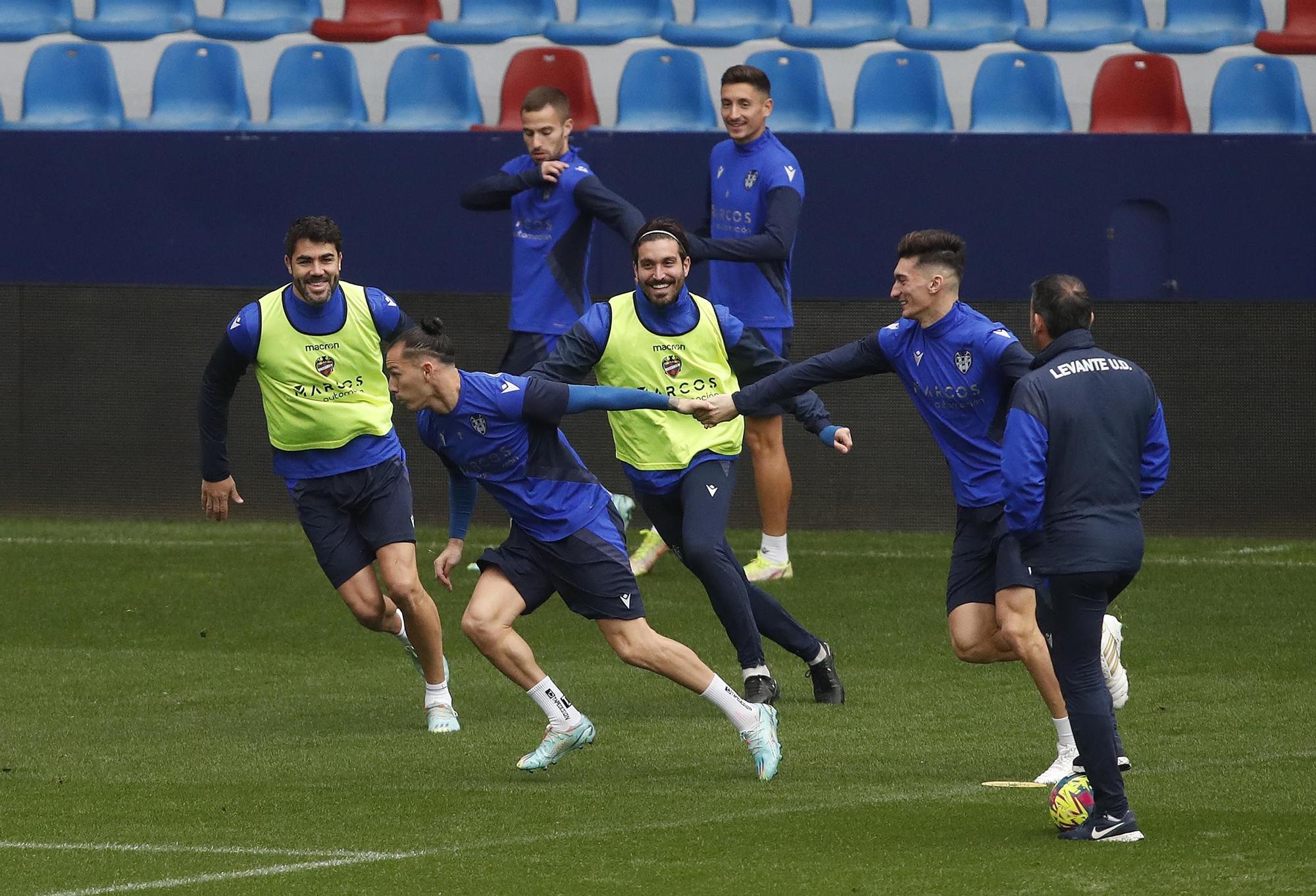 Así ha sido el entrenamiento del Levante UD