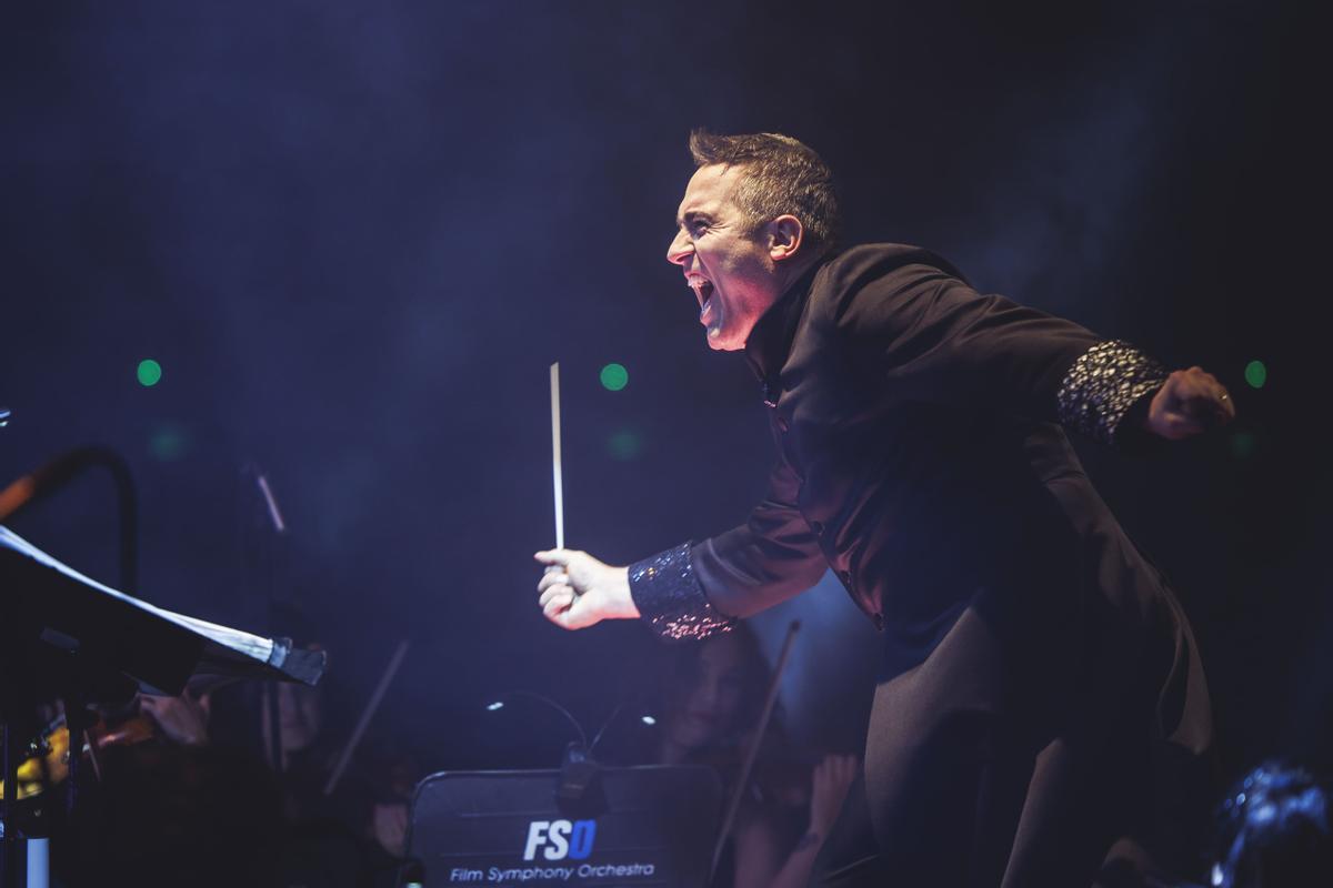 Un momento durante una actuación en Granada.