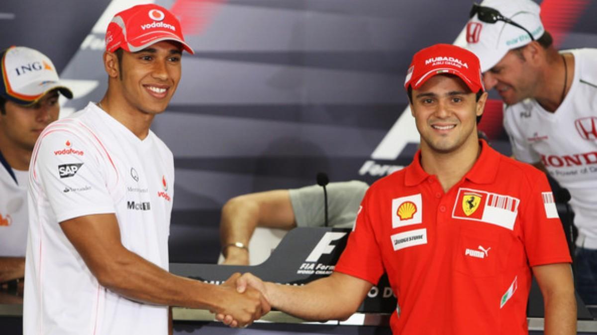 Hamilton y Massa, en un apretón de manos