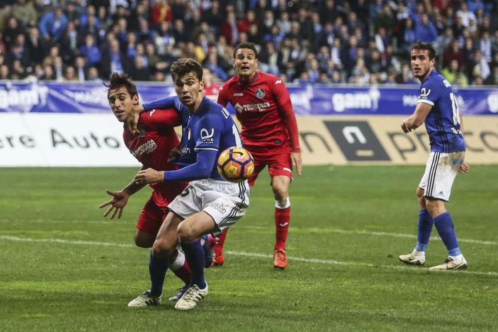 El partido entre el Langreo y el Oviedo B, en imágenes