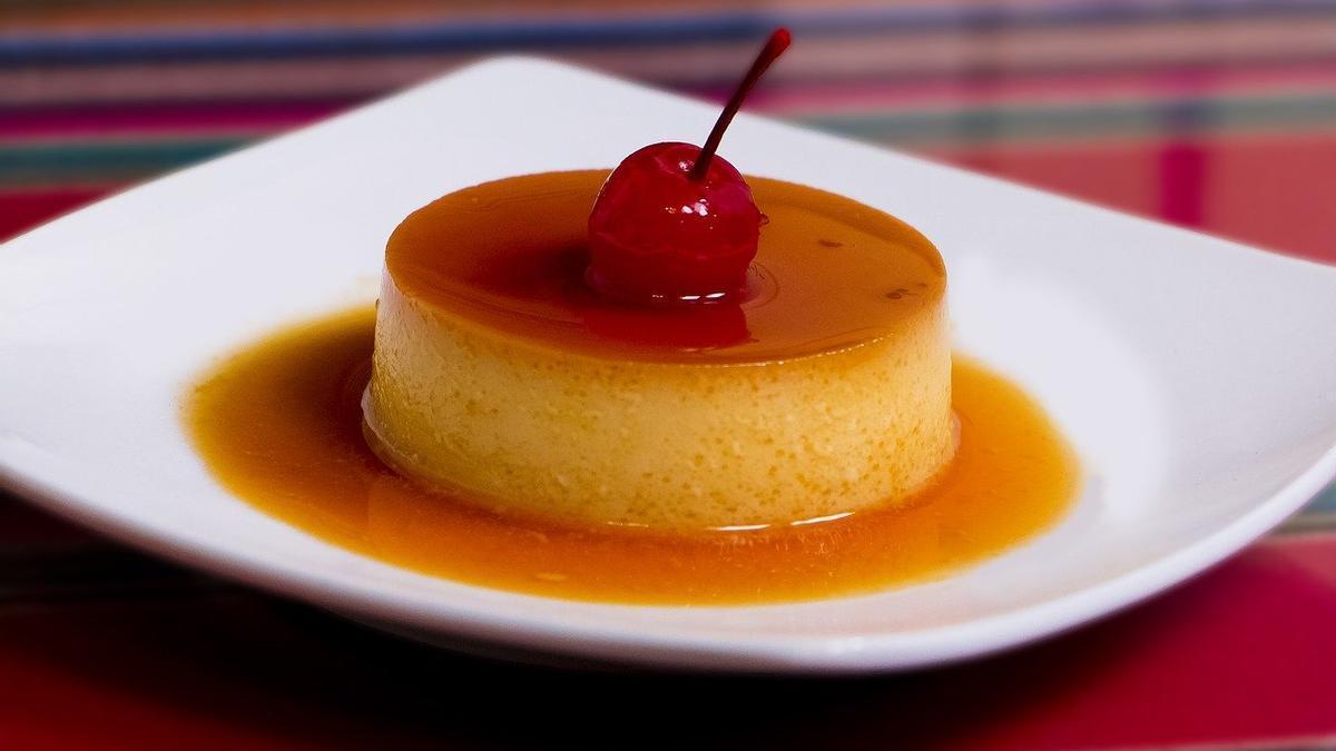 Así es el flan de yogur con frutas con tan solo 70 calorías