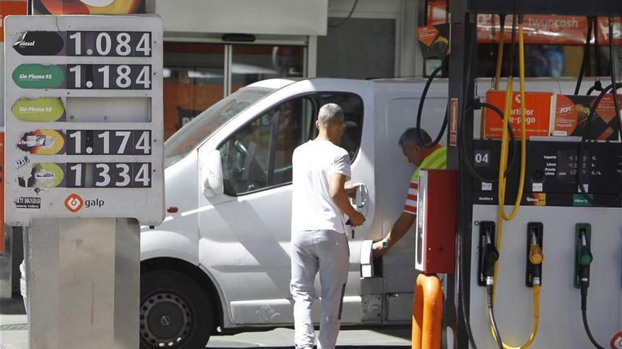 Detenido por robar 400 euros y un teléfono móvil en una gasolinera de Baena