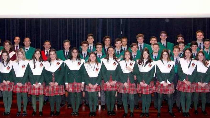 Graduación de los alumnos de Montecastelo y Las Acacias - Faro de Vigo