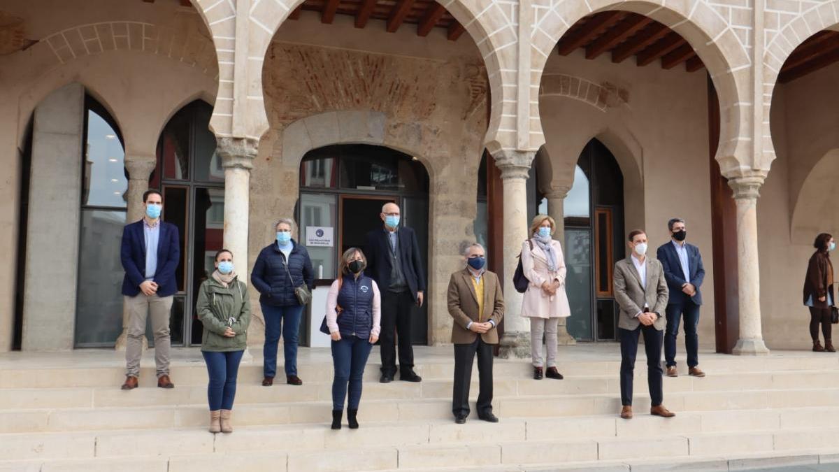 Una base de datos común unifica las ayudas sociales en Badajoz