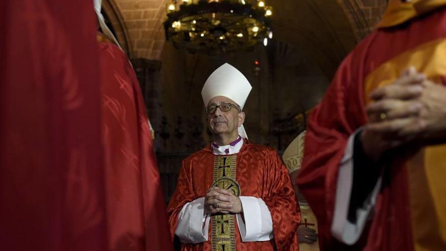 El arzobispo Omella dirigió la trama para defenestrar a Ureña
