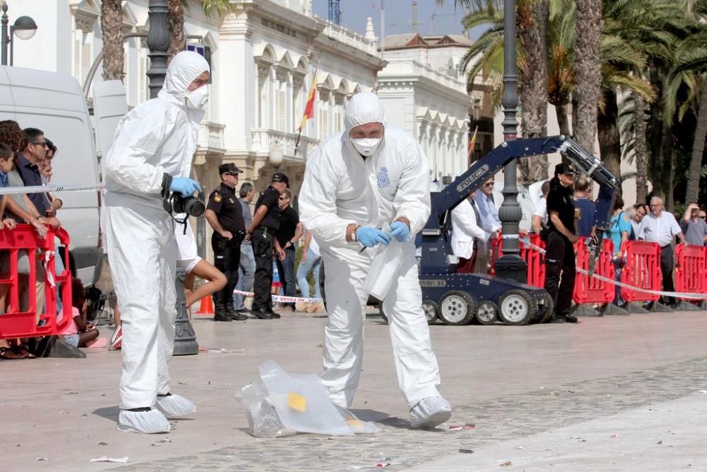 La Policía Nacional celebra su patrón con un simul