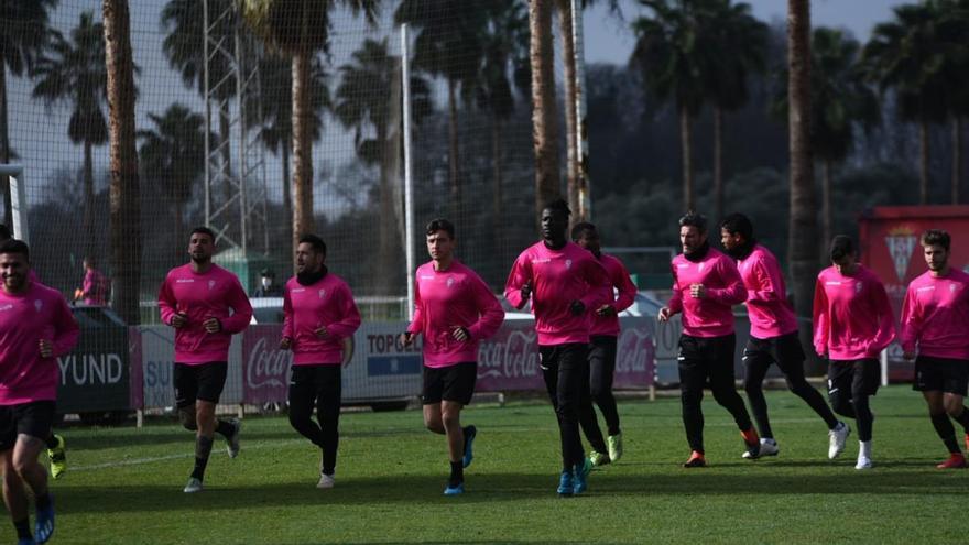 De las Cuevas, la gran ausencia en el entreno del Córdoba CF