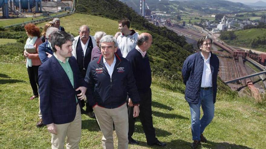 José Ramón Fernández y Mariano Marín, ayer, en la Campa.