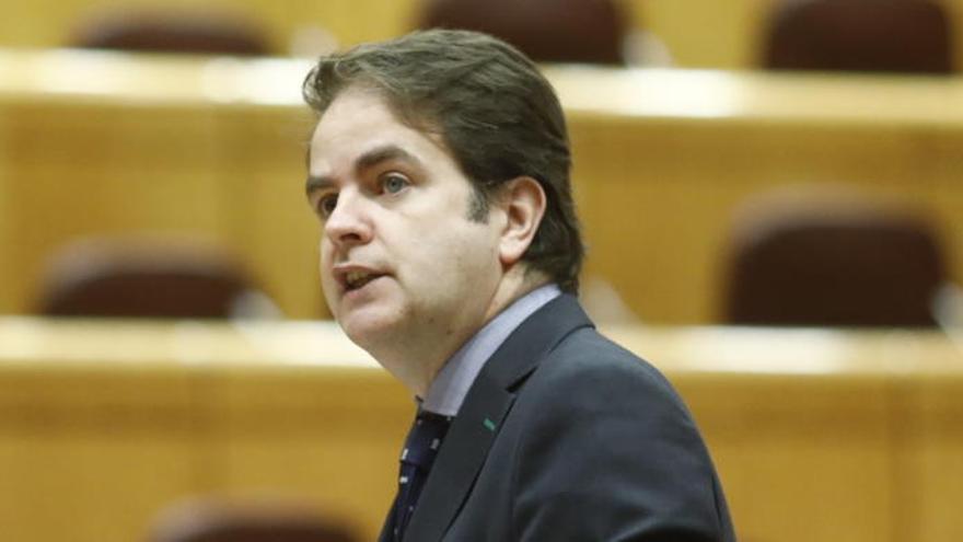 Roberto Bermúdez de Castro en el Senado.