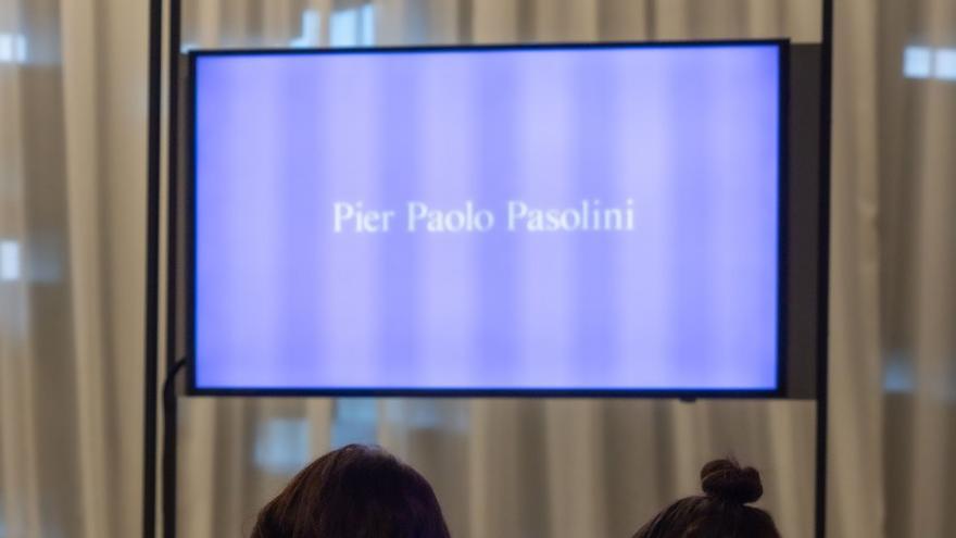 Visita guiada a Insolación y a Acto I: La eterna adolescencia